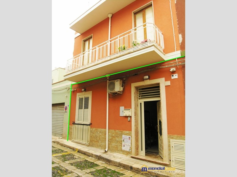 Quadrilocale in Vendita a Pachino, 60'000€, 115 m²