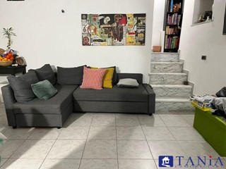 Casa Semi Indipendente in Vendita a Carrara, 160'000€, 96 m²