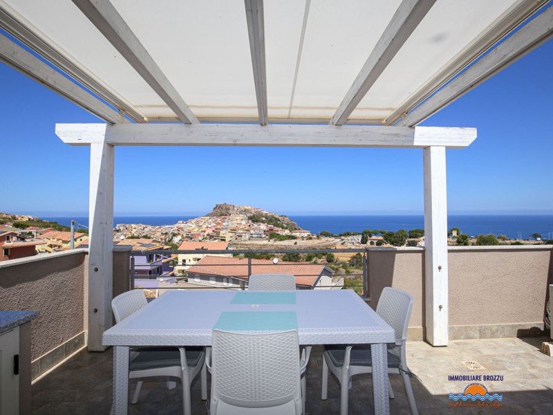 Attico in Vendita a Castelsardo, 180'000€, 80 m²