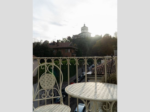 Trilocale in Affitto a Torino, 3'200€, 85 m²