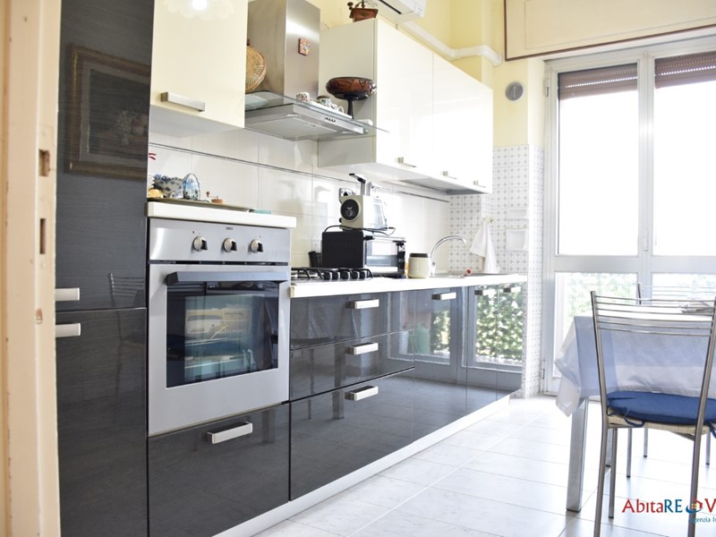 Appartamento in Affitto a Vasto, 600&euro;, 145 m²