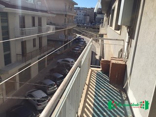 Appartamento in Vendita a Ragusa, 70'000&euro;, 201 m²