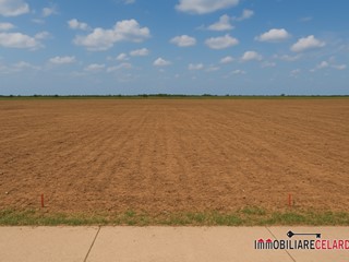 Terreno edificabile in Vendita a Colle di Val D'Elsa, 300'000€, 1600 m²