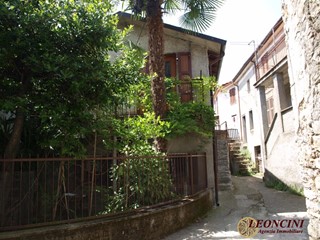 Casale in Vendita a Bagnone, 25'000€, 55 m²