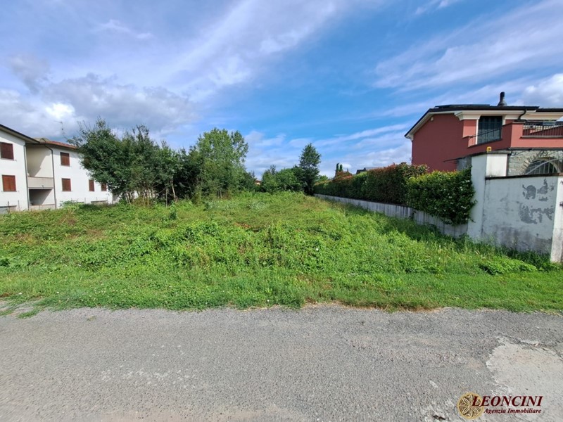 Terreno edificabile in Vendita a Villafranca in Lunigiana, 70'000€, 1545 m²