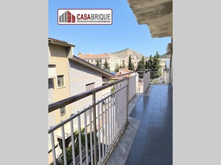 Quadrilocale in Vendita a Bagheria, 110'000€, 102 m²