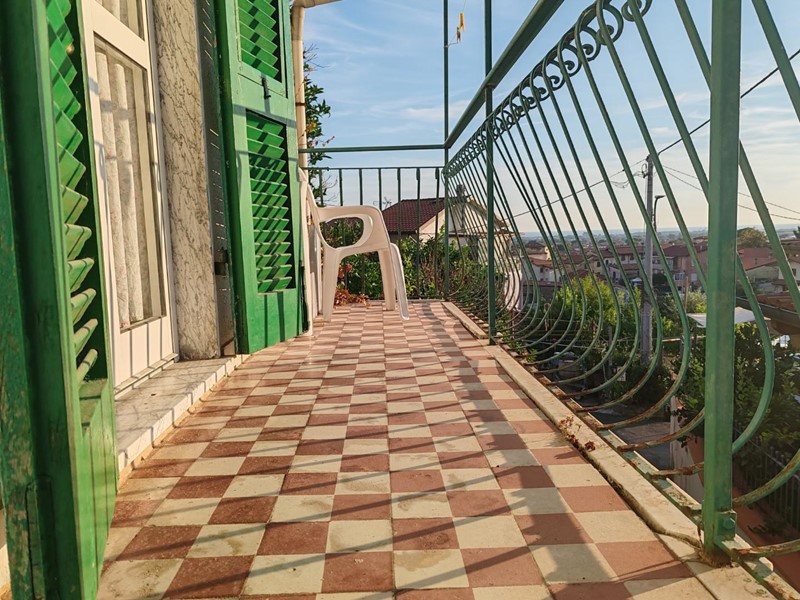 Casa Indipendente in Vendita a Massa, 65'000&euro;, 52 m²