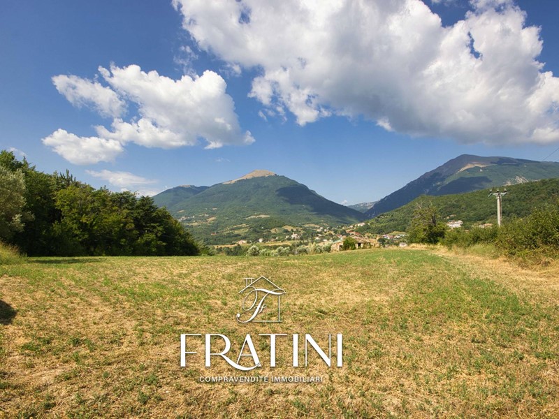 Rustico in Vendita a Civitella del Tronto, 65'000€, 150 m²