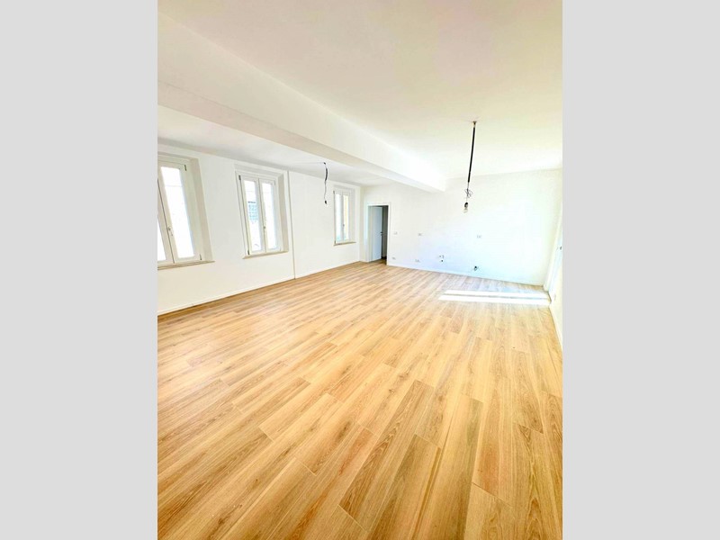 Quadrilocale in Vendita a Mantova, 243'000&euro;, 116 m²