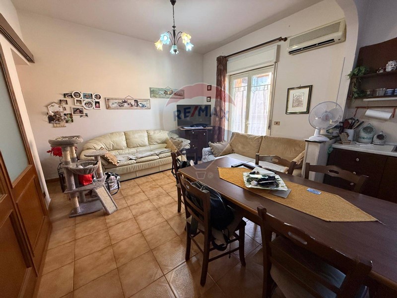 Quadrilocale in Vendita a San Giovanni la Punta, 125'000€, 115 m²