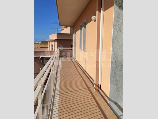 Bilocale in Affitto a Siracusa, 590€, 65 m²