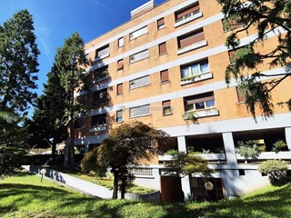 Trilocale in Vendita a Desio, 195'000€, 112 m²