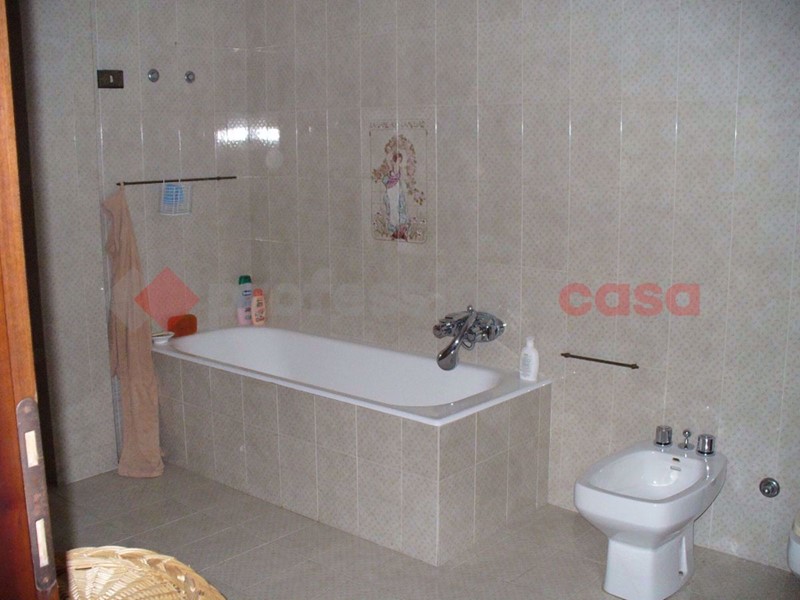 Casa Indipendente in Vendita a Veroli, 65'000€, 180 m²