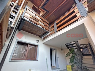 Casa Indipendente in Vendita a Arona, 190'000€, 114 m², arredato