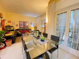 Appartamento in Vendita a Rovigo, 149'000€, 140 m²