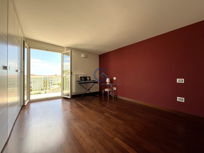 Trilocale in Affitto a Squillace, zona Lido, 550€, 95 m², arredato