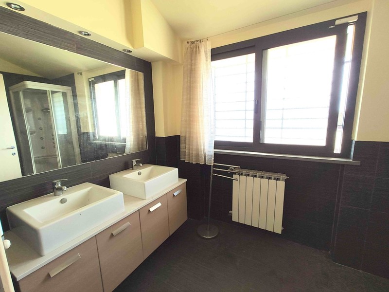 Trilocale in Vendita a Ponte Buggianese, 115'000€, 90 m²