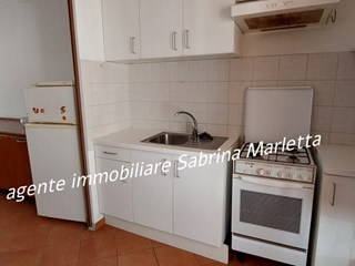 Trilocale in Vendita a Piossasco, zona centro, 60'000€, 60 m²