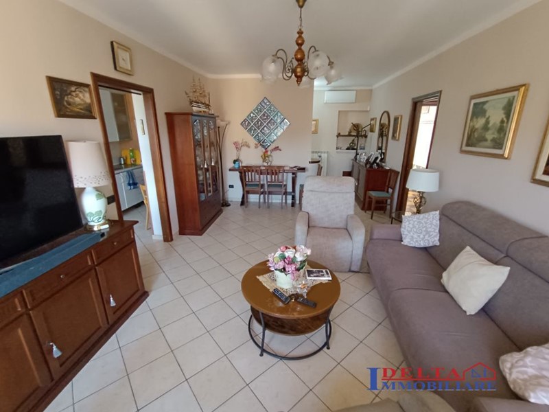 Quadrilocale in Vendita a Rosignano Marittimo, 159'000&euro;, 95 m²