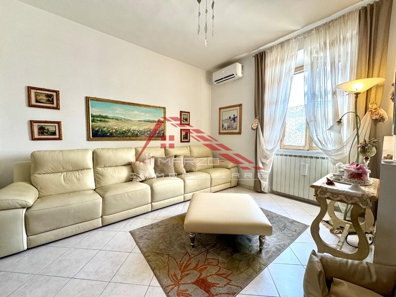 Appartamento in Vendita a Pisa, zona Riglione Oratoio, 240'000€, 120 m², arredato