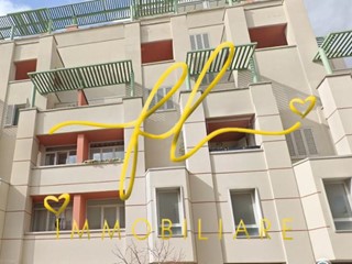 Negozio in Vendita a Cecina, 125'000€, 62 m²