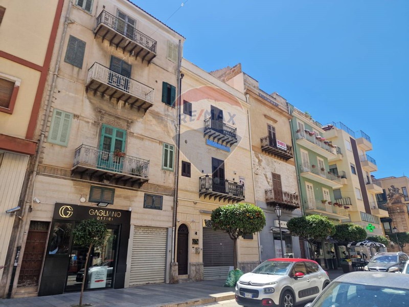 Trilocale in Vendita a Bagheria, 86'000€, 89 m²