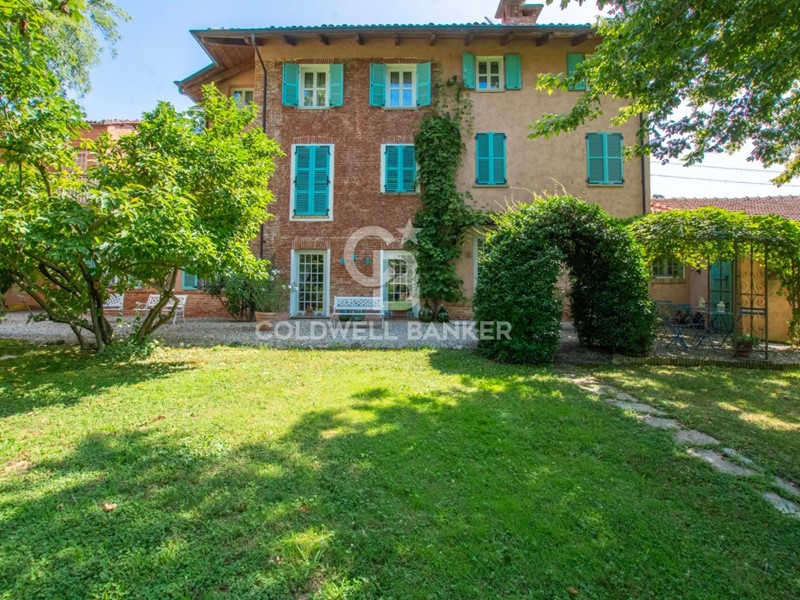 Villa in Vendita a Tonco, 1'650'000&euro;, 1140 m²
