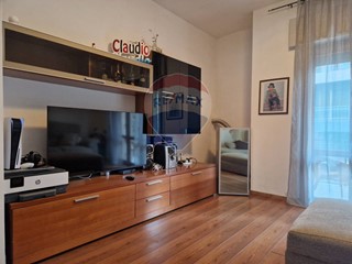 Appartamento in Vendita a Pratola Peligna, 75'000€, 124 m²