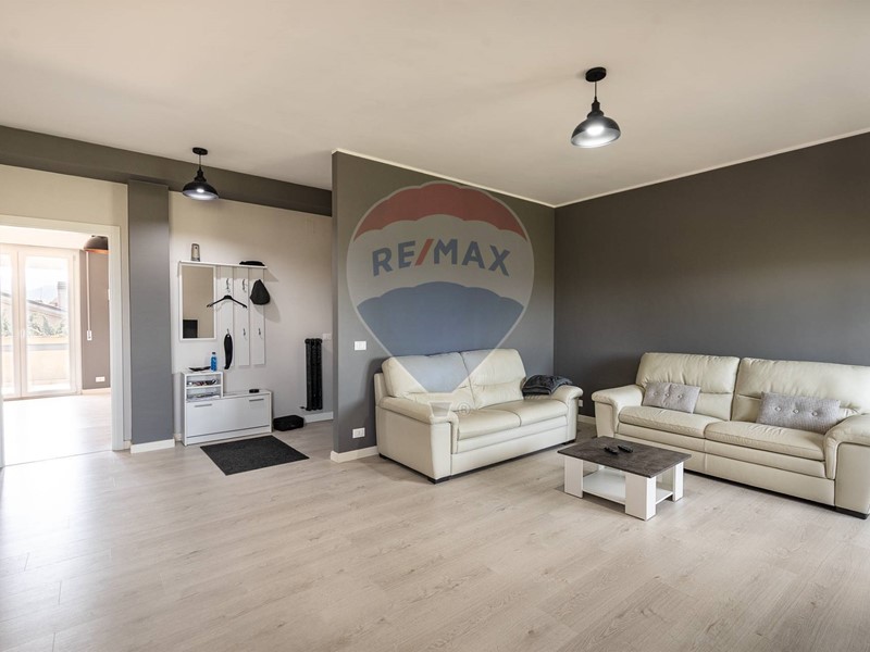 Quadrilocale in Vendita a Cupramontana, 118'000€, 123 m²