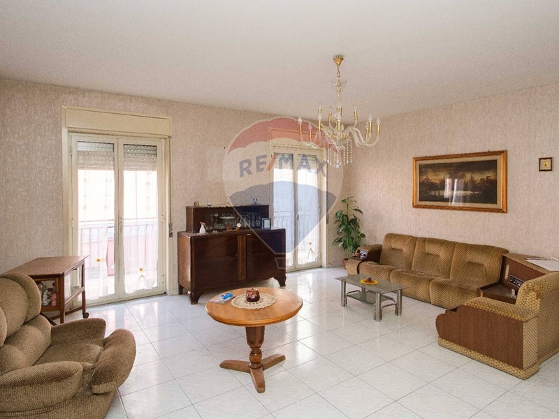 Appartamento in Vendita a Bronte, 126'500€, 115 m²