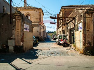 Immobile commerciale in Vendita a Catania, 1'620'000&euro;, 6000 m²