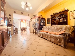 Quadrilocale in Vendita a Cecina, 169'000€, 101 m²