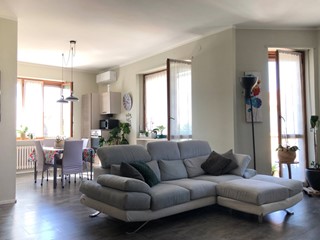 Trilocale in Vendita a Mondovì, 175'000€, 126 m²