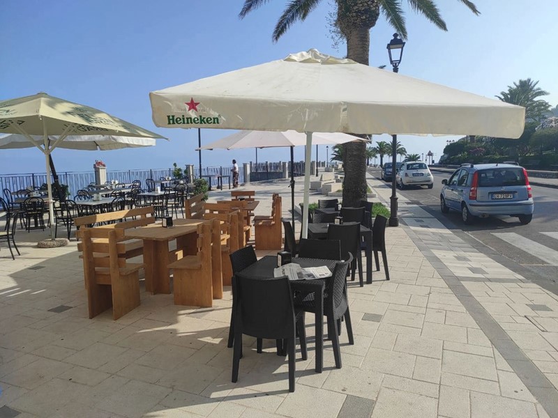 Negozio in Vendita a Gioiosa Marea, 300'000€, 40 m²