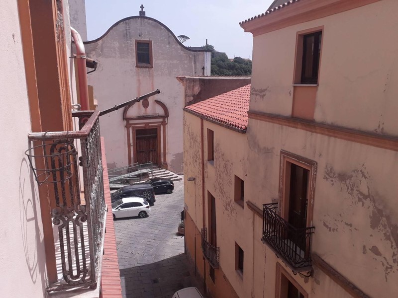 Quadrilocale in Vendita a Iglesias, 30'000€, 112 m²