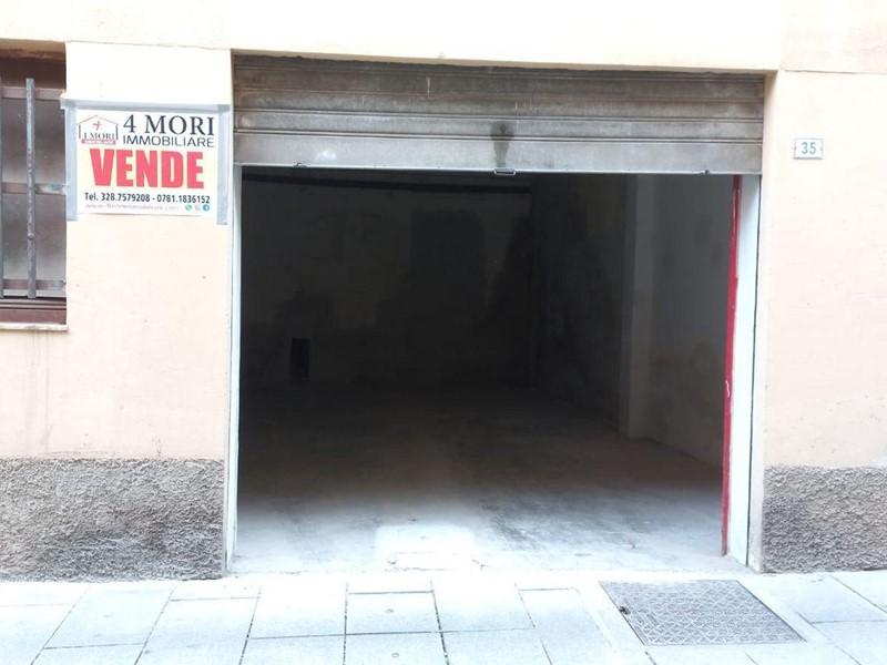 Immobile commerciale in Vendita a Iglesias, 28'000€, 56 m²