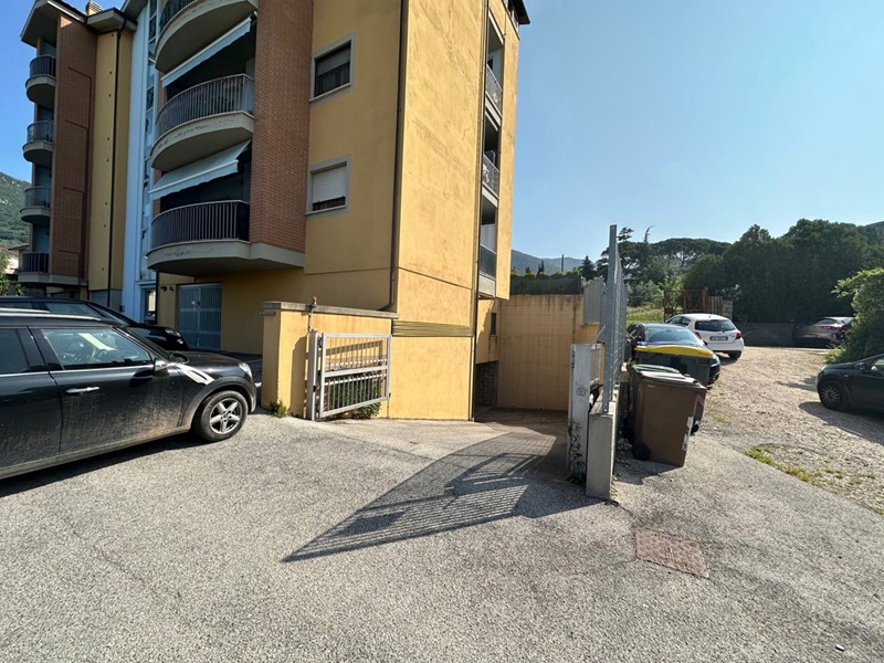 Box in Vendita a Terni, 20'000€, 28 m²