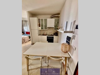 Monolocale in Affitto a Firenze, zona Novoli, 1'000€, 35 m², arredato