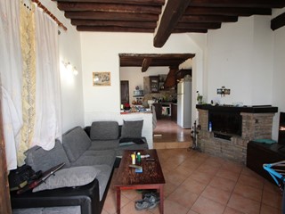 Casa Semi Indipendente in Vendita a Valsamoggia, zona Castelletto, 159'000€, 180 m²