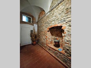 Quadrilocale in Vendita a Sarzana, zona Centro Storico, 280'000€, 71 m²