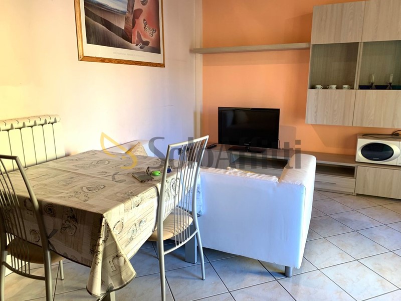 Trilocale in Affitto a Modena, 750&euro;, 65 m², arredato