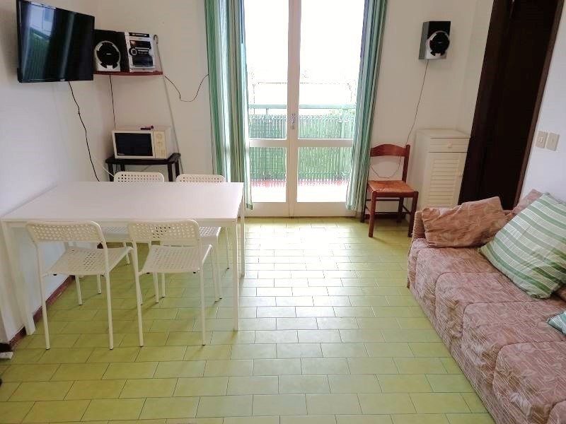 Appartamento in Affitto a Ravenna, zona Lido di Savio, 250€, 50 m², arredato