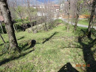 Terreno edificabile in Vendita a Ello, 110'000€, 1900 m²