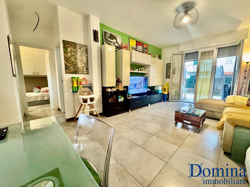 Trilocale in Vendita a Massa, zona Marina di Massa, 210'000&euro;, 80 m², arredato