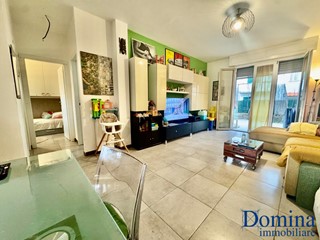 Trilocale in Vendita a Massa, zona Marina di Massa, 210'000&euro;, 80 m², arredato