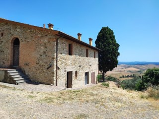 Casale in Vendita a Chianni, 790'000€, 510 m², con Box