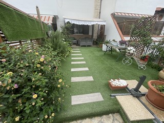 Villetta a schiera in Vendita a Taranto, zona Talsano, 260'000&euro;, 250 m², arredato, con Box