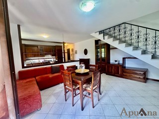 Villetta a schiera in Vendita a Massa, zona Marina di Massa, 350'000&euro;, 120 m², arredato