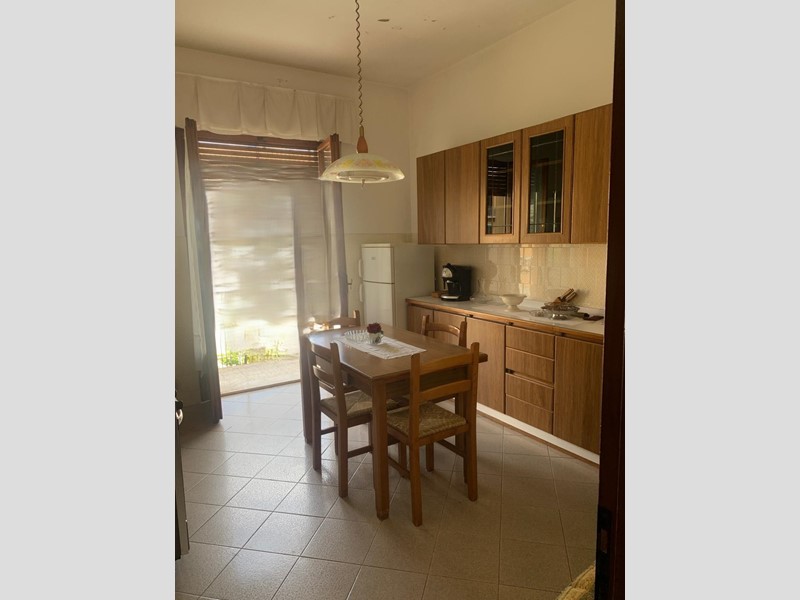 Trilocale in Vendita a Poggibonsi, 115'000€, 75 m², arredato