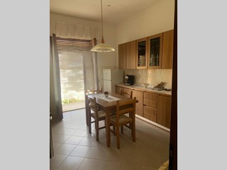 Trilocale in Vendita a Poggibonsi, 115'000€, 75 m², arredato